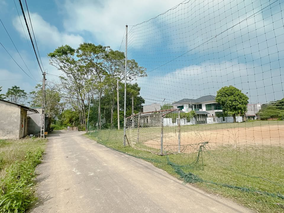 Đất khu tái định cư Thụy Vân - 152.5m² giá 2.05 tỷ - Đường ô tô tránh, dân cư đông đúc!