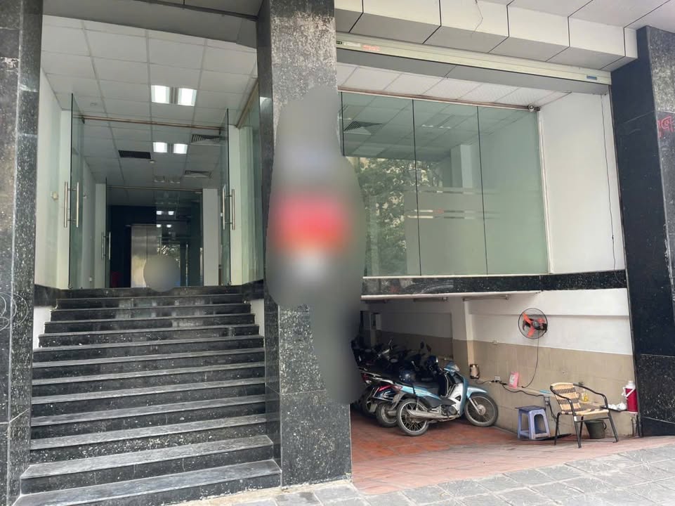 Cho thuê văn phòng mặt phố Trần Đăng Ninh 50m² - Thang máy hiện đại, không gian linh hoạt!