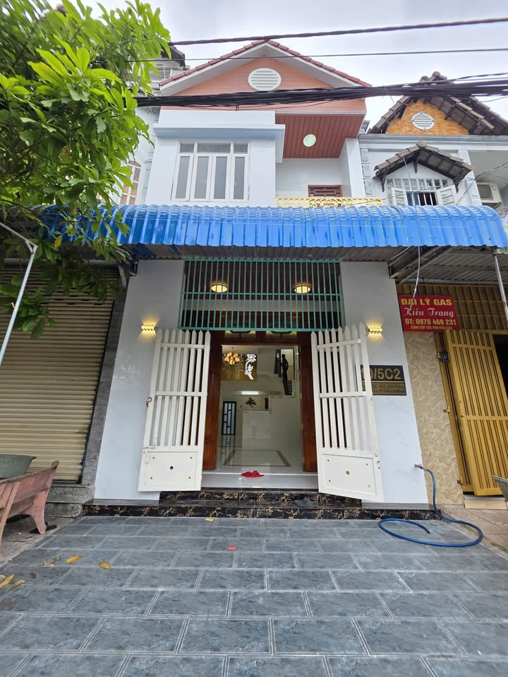 Nhà trệt lầu 69,6m² KDC Bình Đáng, giá 4,2 tỷ - Sổ hồng chính chủ!