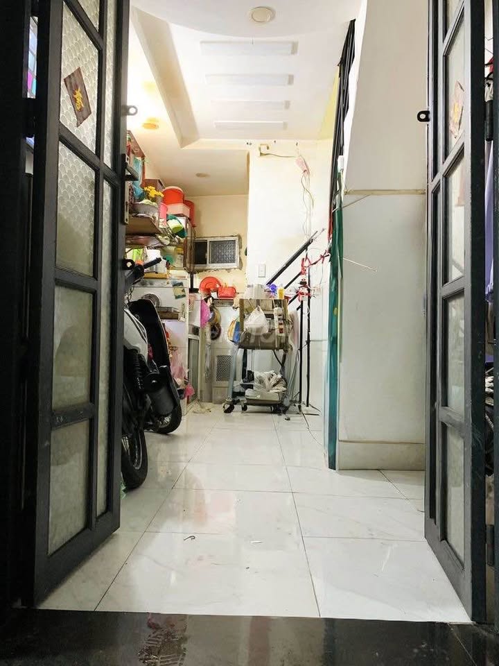 Nhà đẹp quận 7, 40m² giá 780 triệu - Chính chủ bán gấp!