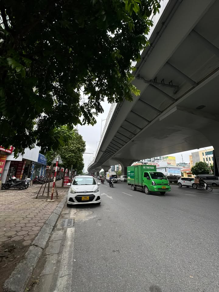 Nhà mặt phố Trường Chinh 50m² giá 2x tỷ - Đầu tư sinh lời cao!