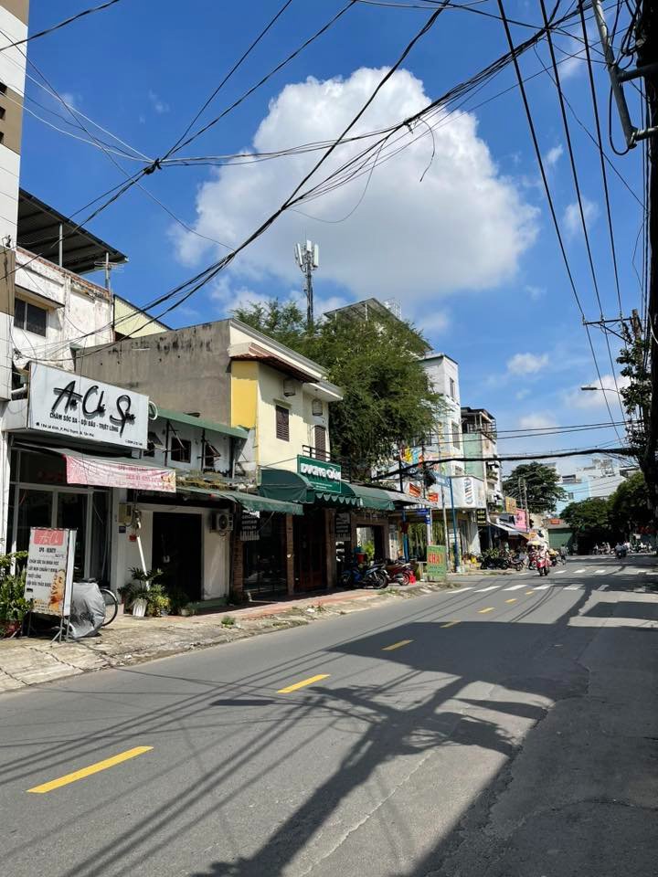 Nhà mặt tiền 12m khu vip Họ Lê, Tân Phú, 40m² giá chỉ 4.8 tỷ - Sẵn sàng vào ở!