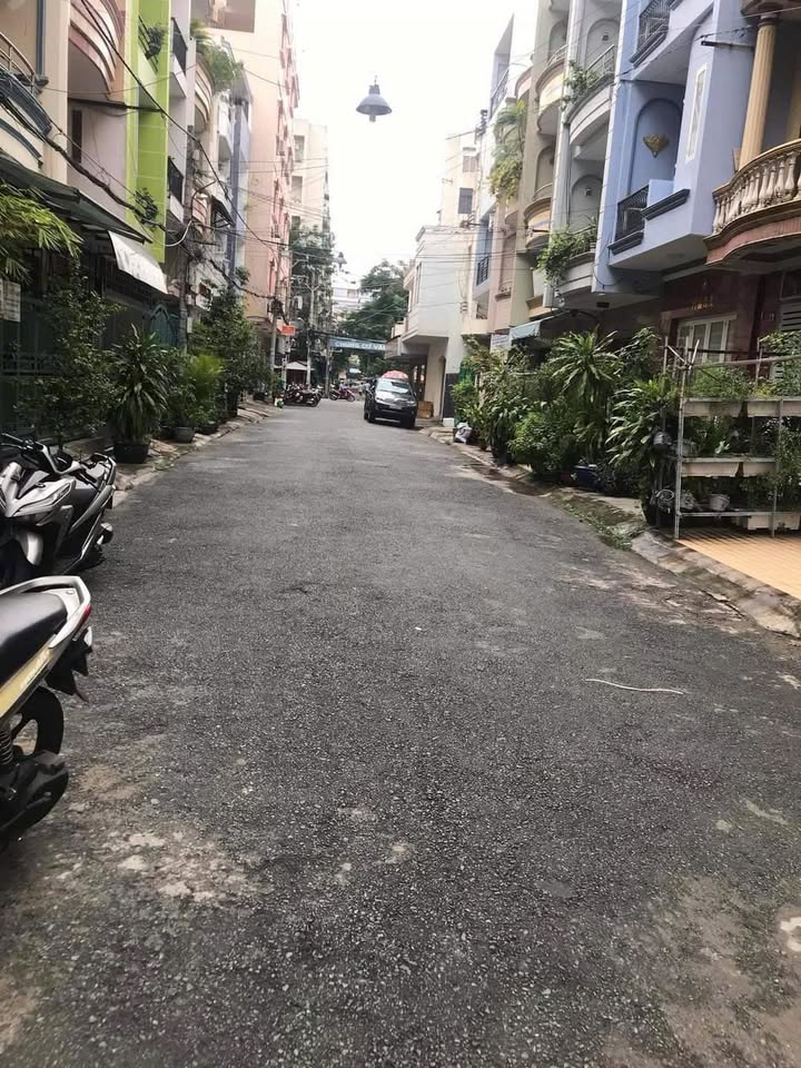 Nhà hẻm 10m Dương Đình Nghệ, Q11, 60m² giá 13.5 tỷ - Mặt tiền hướng Bắc, thương lượng nhẹ!