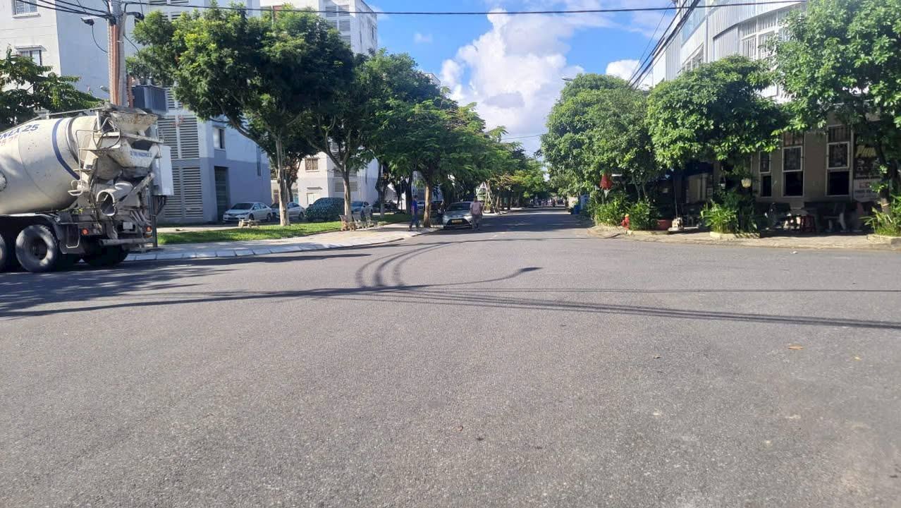 Bán góc 2 mặt tiền Dương Loan - Hoàng Đình Ái, Đà Nẵng 200m² giá 12,5 tỷ - Vị trí đắc địa kinh doanh!