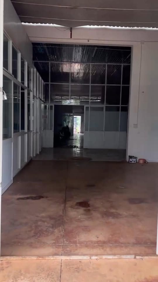 Kho cho thuê tại phường Tân Phú, Đồng Xoài 450m² - Rộng rãi, sạch sẽ