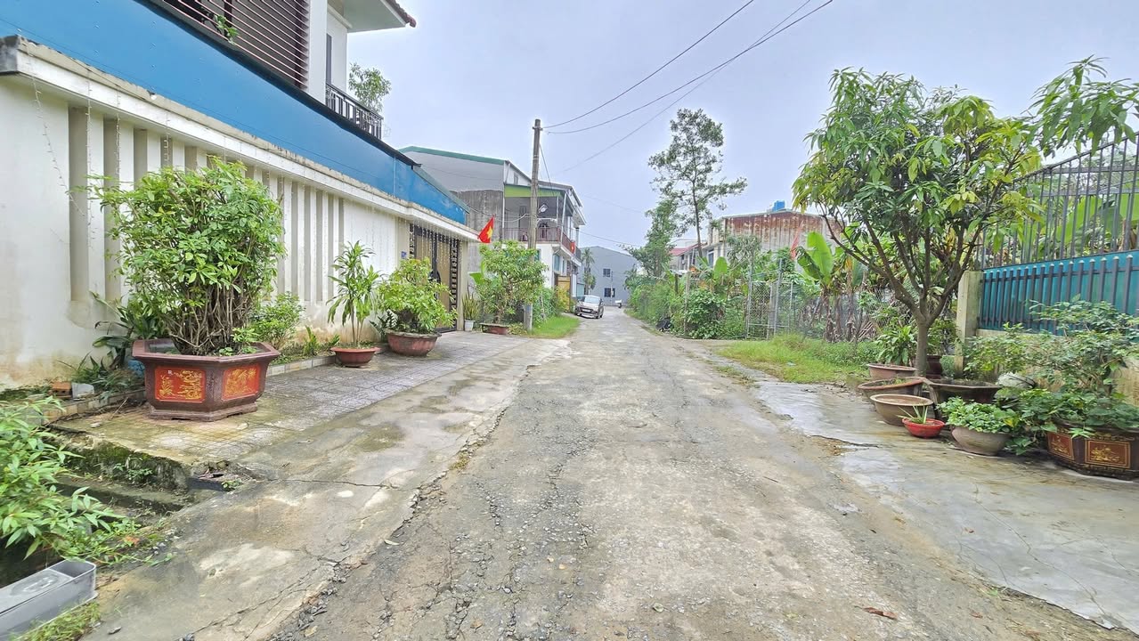 Đất nền Thạch Trung, Hà Tĩnh 117,3m² giá thỏa thuận - Đường rộng, vị trí đắc địa!