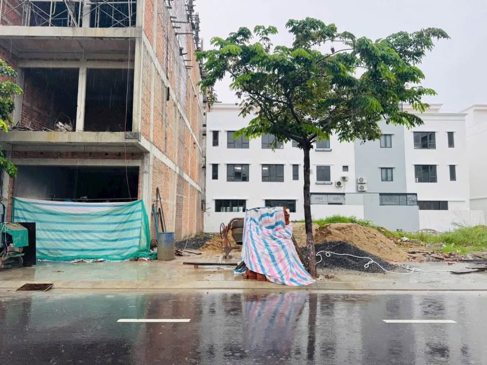 Đất nền mặt tiền Võ Văn Kiệt, KĐT VCN Phước Long 100m² giá 9 tỷ - Tiềm năng kinh doanh lớn!