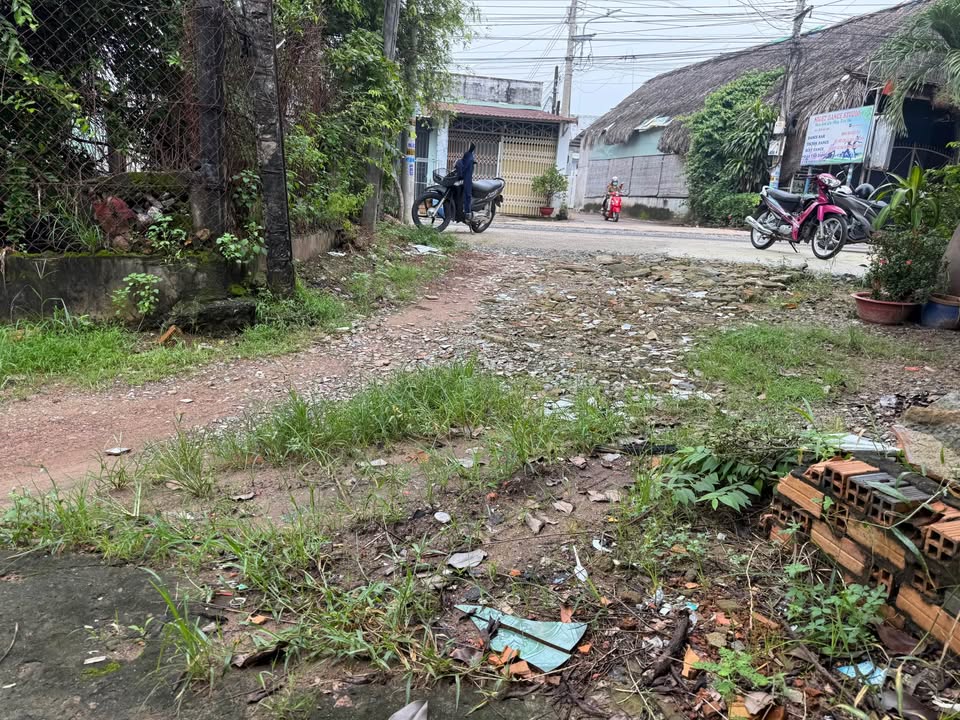 Nhà cấp 4 Bến Cát 121m² giá 800 triệu - Nở hậu lý tưởng!