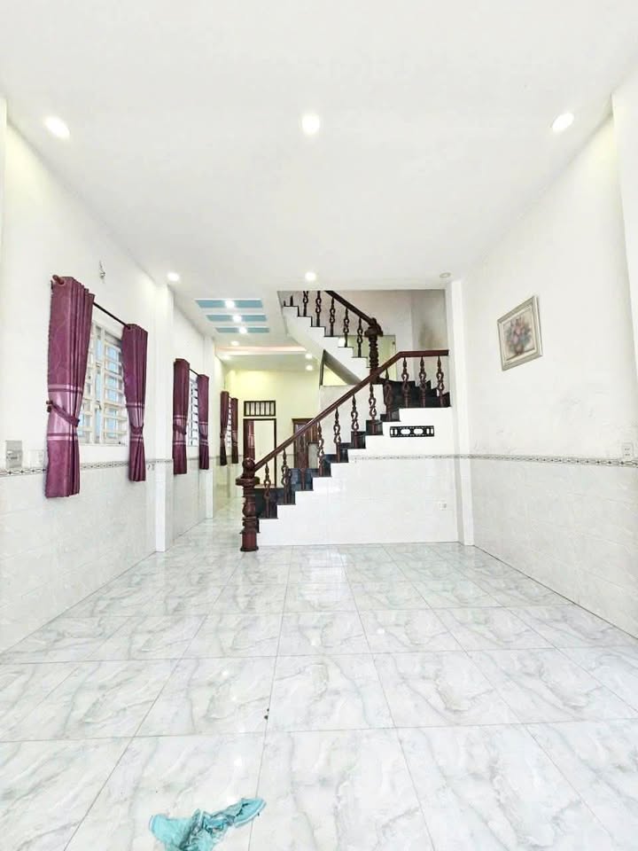 Nhà nguyên căn cho thuê Tân Chánh Hiệp 67m² giá 9 triệu - Sẵn sàng vào ở!