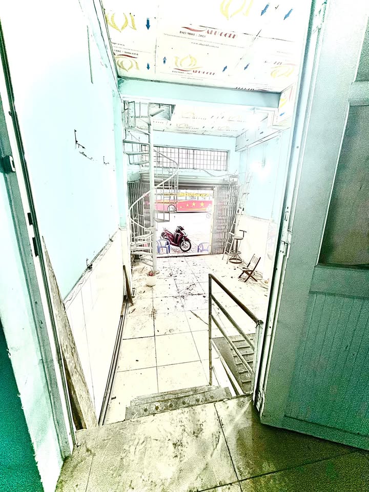 Cho thuê nhà mặt tiền Kinh Dương Vương 95m² giá 30 triệu - Phù hợp kinh doanh đa dạng!