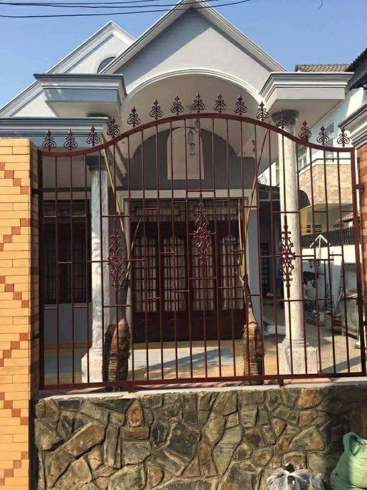 Bán biệt thự phường Đông Hòa Dĩ An 400m² giá 10 tỷ - Gần làng đại học Quốc gia!