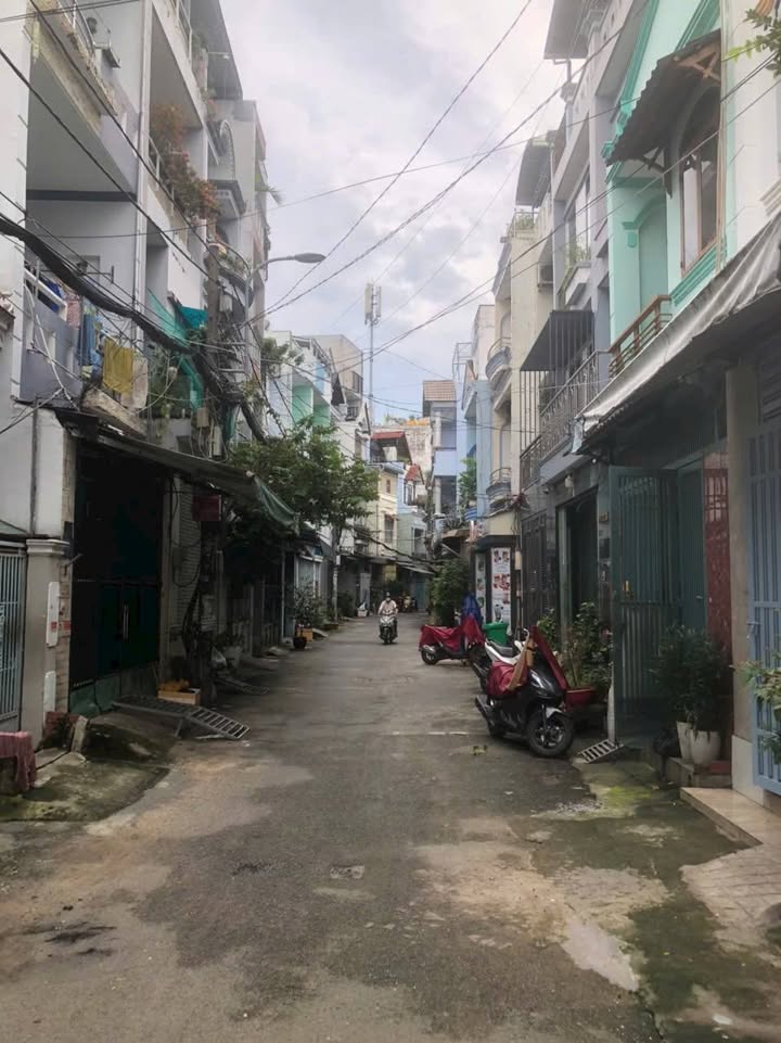 Nhà 2 Mặt Tiền 237 Phạm Văn Chiêu, Gò Vấp 58m² giá 12 triệu - Phù hợp ở và kinh doanh