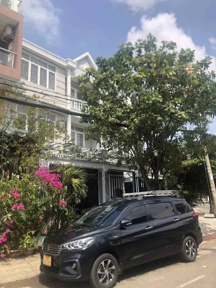 Nhà mặt tiền đường 2A, Bình Tân 220m² giá 13.9 tỷ - Sổ hồng chính chủ!