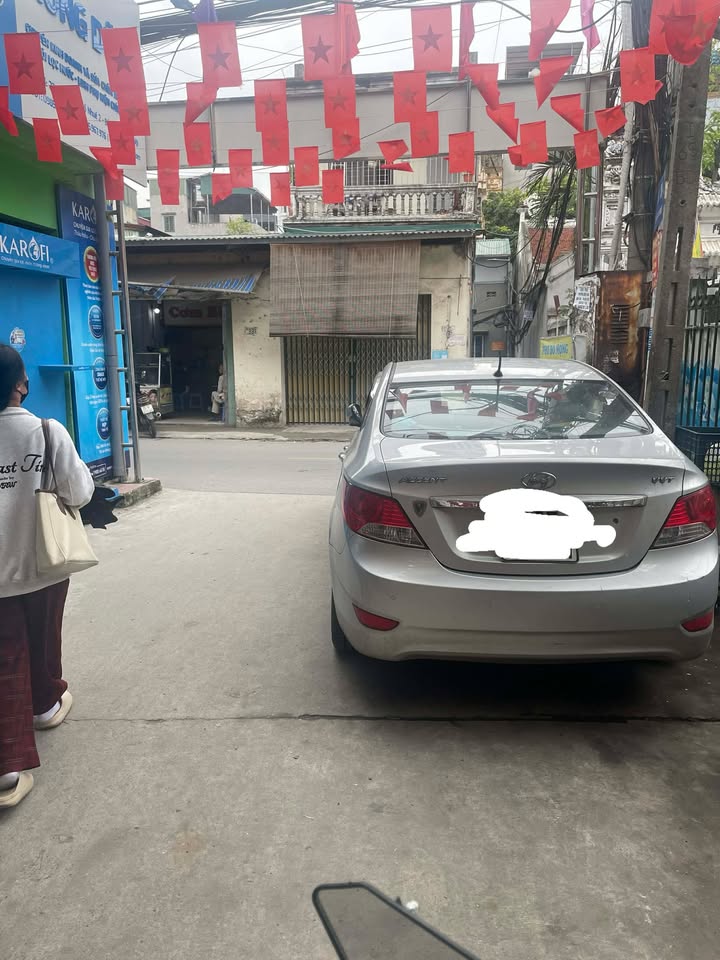 Nhà Cổ Nhuế Bắc Từ Liêm 31m² giá 5 tỷ - Tiện ích đầy đủ, gần trường học!