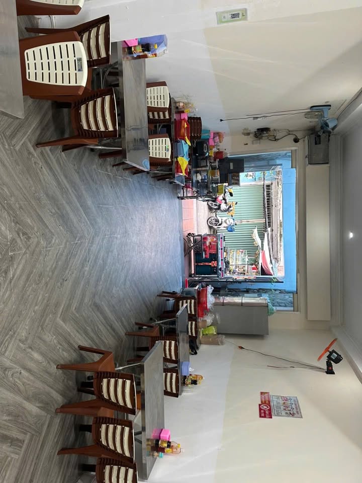 Mặt bằng cho thuê Nguyễn Công Trứ Quận 1 giá 49 triệu - Khu vực đông khách