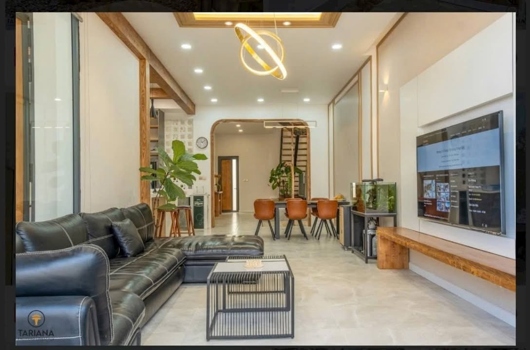 Nhà mặt tiền đường Thi Sách, Đà Lạt 179.8m² giá 20 tỷ - Vị trí đắc địa kinh doanh!