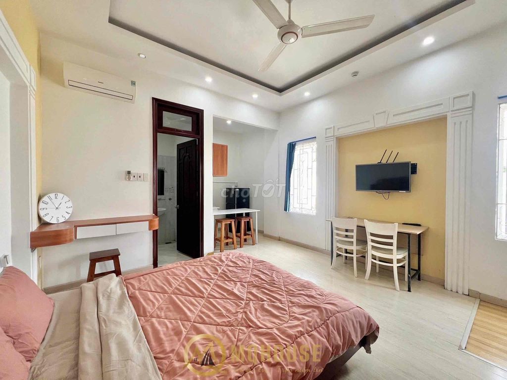Studio tách bếp 35m² giá 7.5 triệu - An ninh, giờ giấc tự do tại Q1!