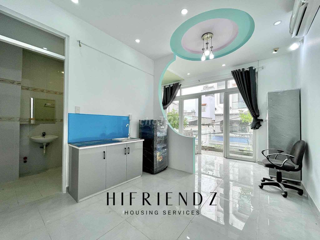 Căn hộ Studio 1PN tách bếp 35m² giá 4.6 triệu - Full nội thất mới tinh ngay vòng xoay Phú Lâm!