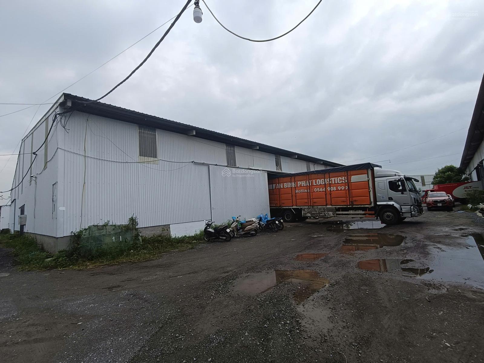 Cho thuê kho xưởng KĐT Splendora, An Khánh 1008m² - An ninh tốt, xe công vào tận kho!