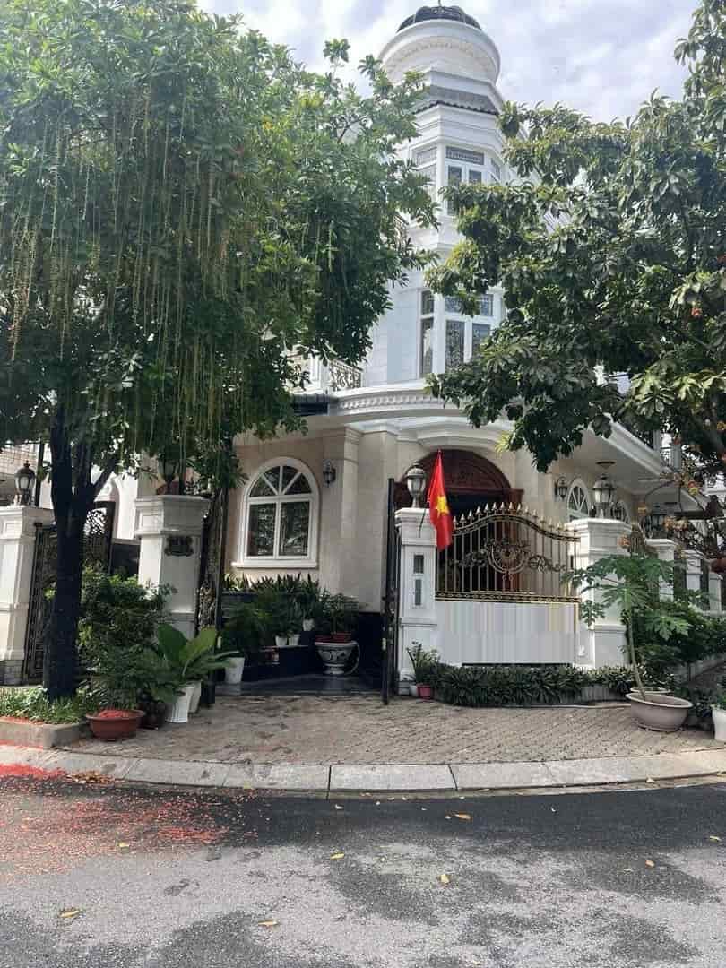 Bán biệt thự góc 2 mặt tiền KDC Citi Land Garden Hills Gò Vấp - 186m² giá 50 tỷ - Đầu tư sinh lời ngay!