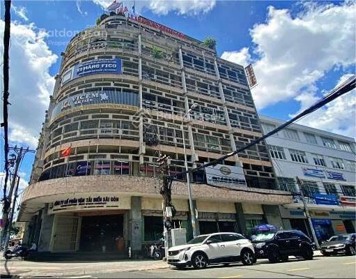 Cho thuê sàn văn phòng Quận 1 400m² giá 130 triệu - Nâng tầm doanh nghiệp bạn!