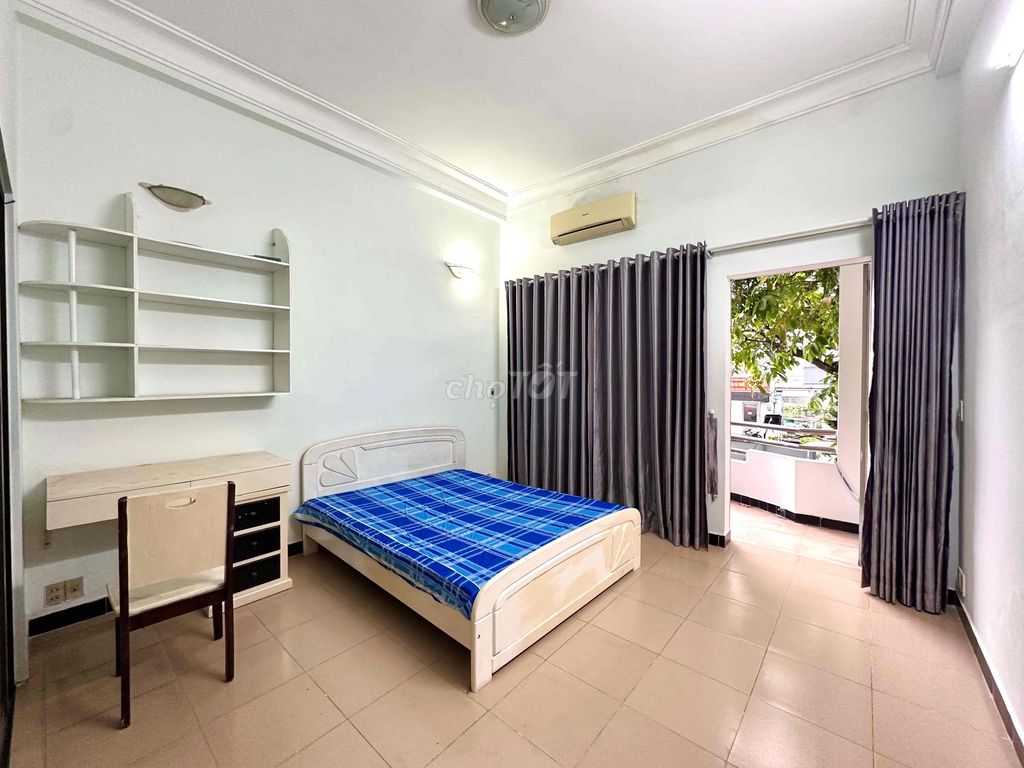 Căn hộ Studio Nguyễn Hữu Cảnh 30m² giá 5.5 triệu - Đang trống sẵn lầu 1!