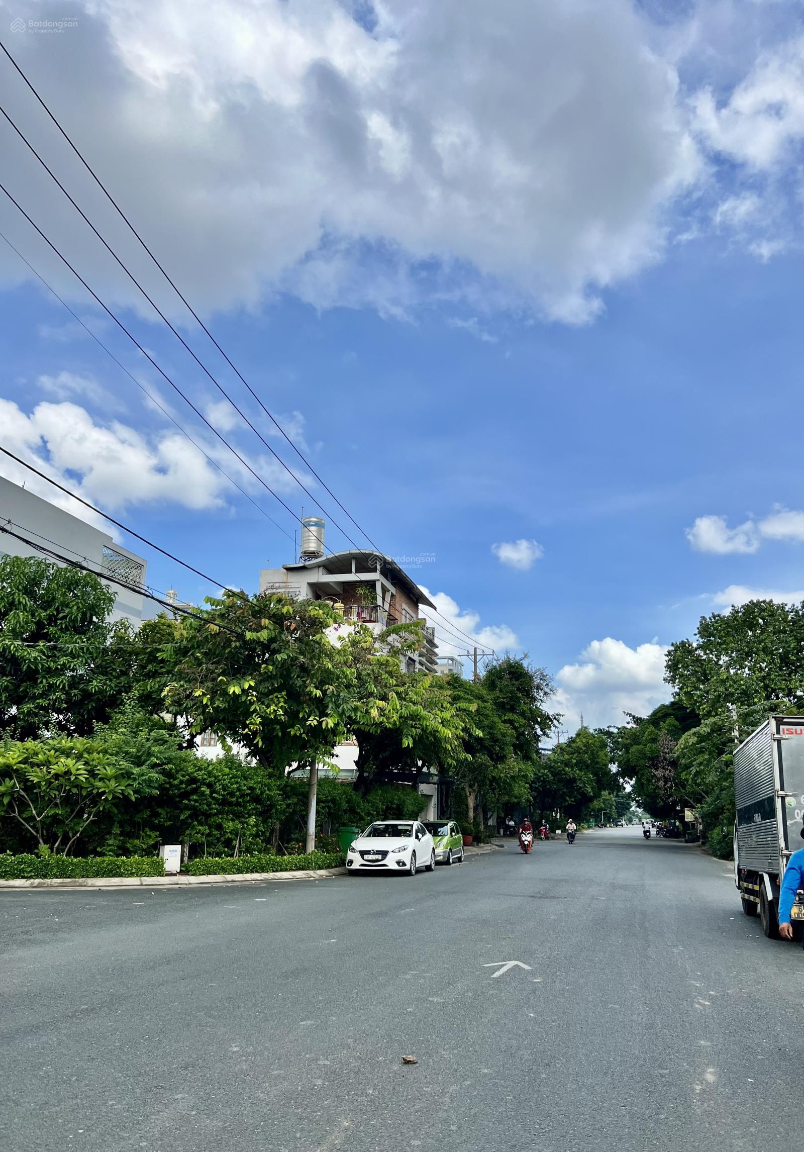 Cho thuê mặt bằng góc 3 mặt tiền Tân Hưng Thuận 289m² - Vị trí siêu đẹp, thương lượng ngay!