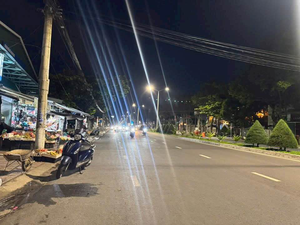 Bán gấp FrontHouse 201m² mặt tiền 7,3m đường 23/10 Vĩnh Trung - Kinh doanh sầm uất!