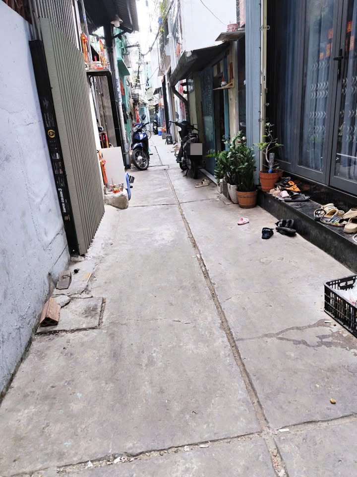 Nhà riêng Bình Tân 28m² giá thỏa thuận - Tiện xây mới ngay mặt tiền TL10!