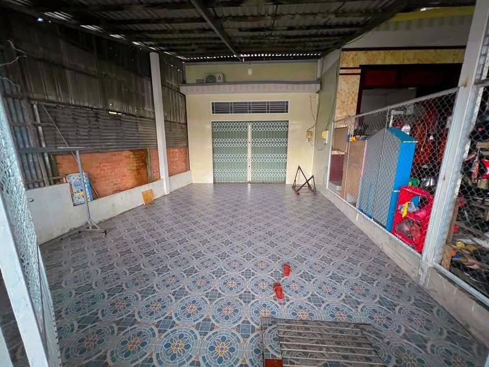 Nhà mặt tiền Lộ Vòng Cung, Phong Điền, Cần Thơ 80m² chỉ 3 triệu/tháng - Dọn vào ở ngay!