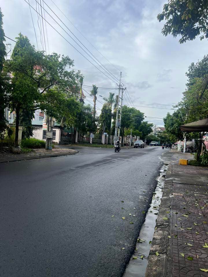 Đất mặt tiền đường nhựa lớn Phường Trường Chinh 300m² - Cơ hội kinh doanh hiếm có!