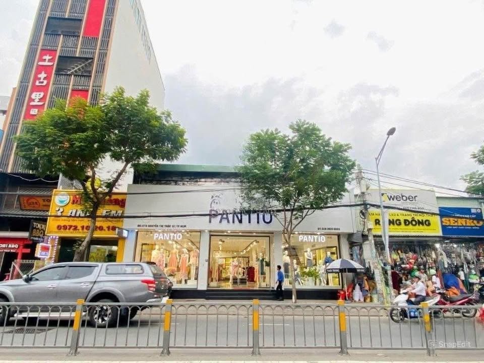 Nhà mặt tiền Nguyễn Thị Thập quận 7 diện tích 240m² - Phù hợp cho mọi mô hình kinh doanh!