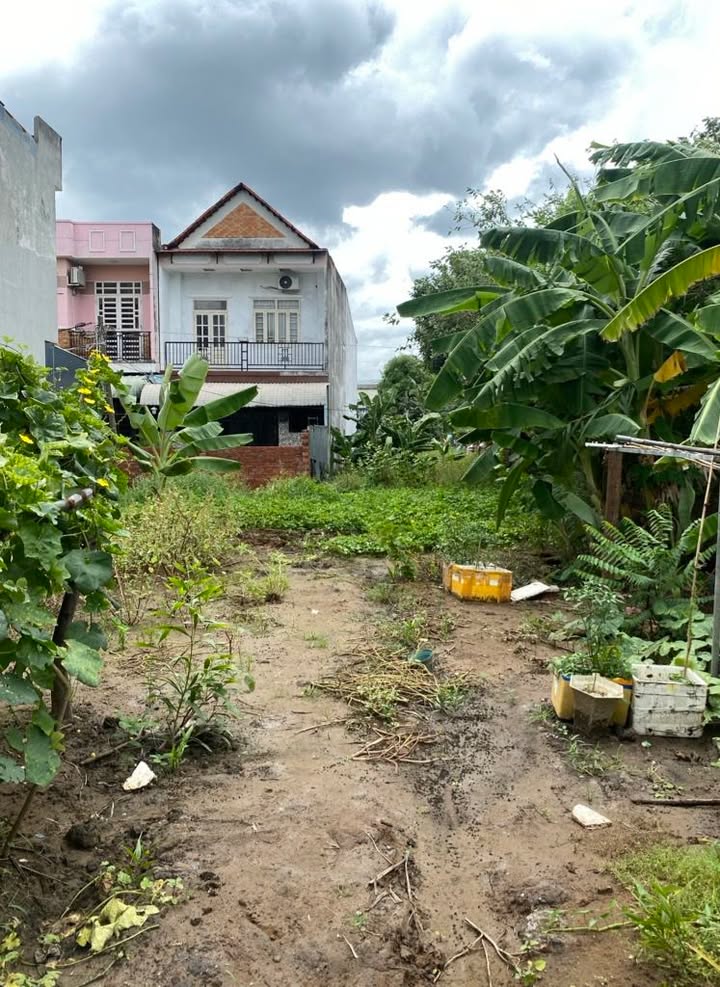 Đất thổ cư Nguyễn Duy Trinh, Long Trường, Quận 9 - 458m² chỉ 11 tỷ - Giá thương lượng hấp dẫn!