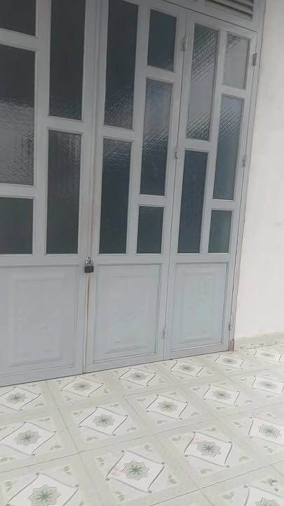 Lô đất Đăk Gằn 1.100m² có 2 nhà kiên cố - Giá chỉ 1.1 tỷ VND!