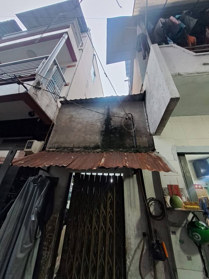 Nhà phố Bình Trị Đông 15m² giá 1.78 tỷ - Sổ hồng riêng, hoàn công đầy đủ!