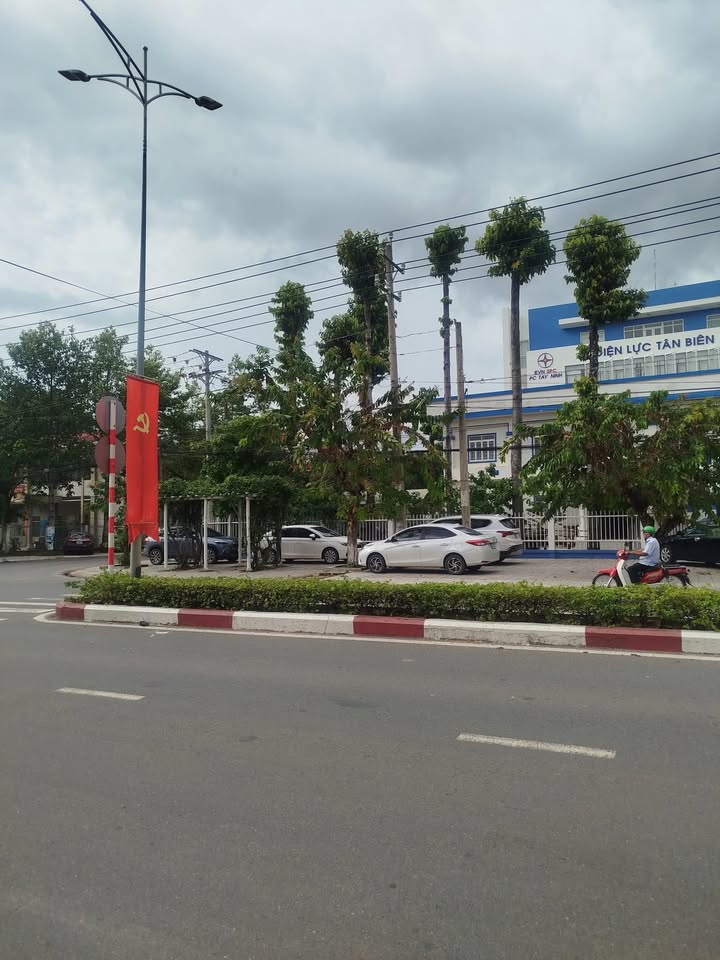 Đất thổ cư đường Nguyễn Chí Thanh 480m² giá 4.3 tỷ - Kinh doanh sầm uất!