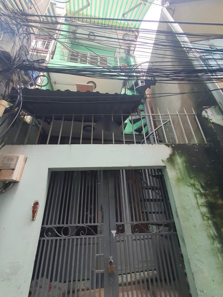 Nhà cho thuê hẻm Nguyễn Duy Dương, Q10 - 30m² giá chỉ 8 triệu/tháng!