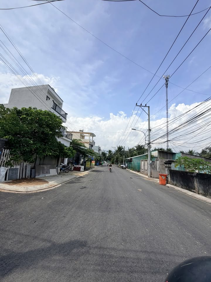 Nhà cấp 4 phường Long Phước, quận 9, 54m² giá 3.35 tỷ - Cơ hội đầu tư tuyệt vời!