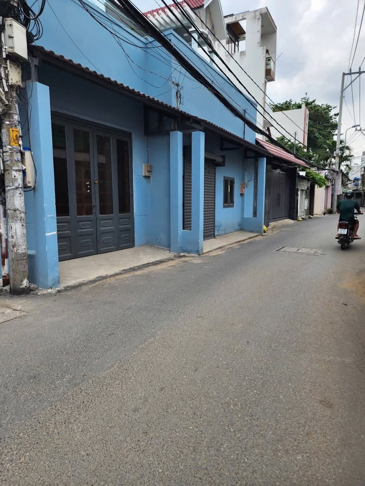 Nhà cho thuê phường Bình Trưng Tây, quận 2, 150m² - Nhà cấp 4 mới, giá chỉ 12 triệu!