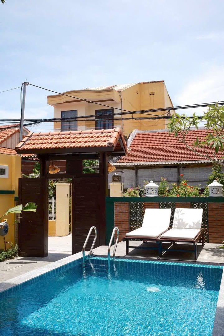 Villa Cẩm Thanh Hội An 180m² giá 9 tỷ - Kinh doanh ổn định, hồ bơi riêng!