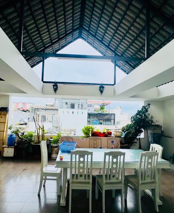 Nhà phố đường HXH gần chợ Vải Phú Thọ Hòa - Tân Phú - Diện tích 148m² giá 18.5 tỷ - Đầu tư sinh lời!