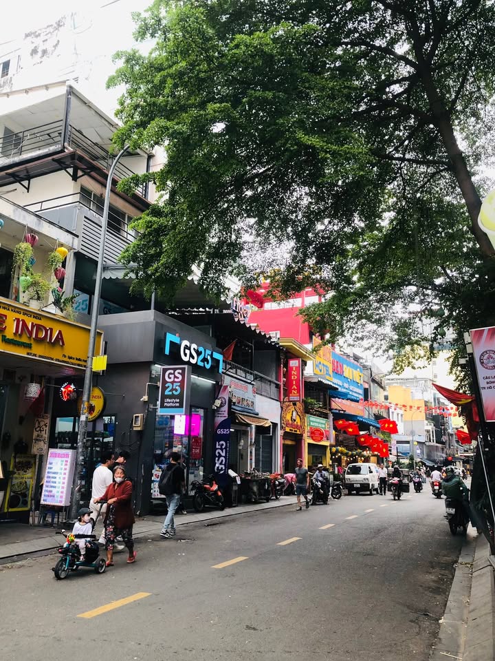 Nhà mặt tiền 3 tầng Bùi Viện 34.5m² giá chỉ 13 tỷ - Đầu tư sinh lời ngay!