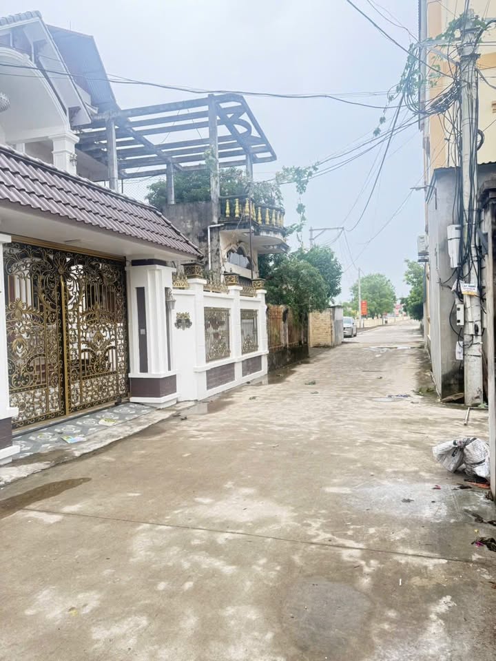 Nhà riêng Thôn Quảng Hội, Sóc Sơn, 160m² giá 8 tỷ - Chính chủ bán gấp, giá cực tốt!