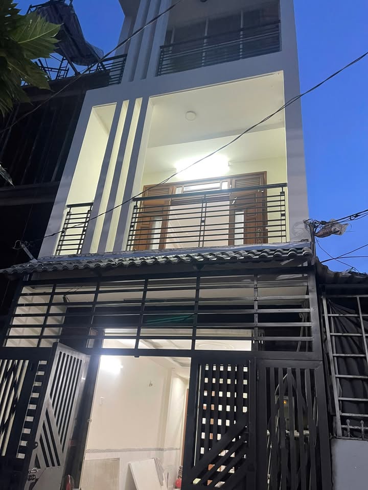 Nhà cho thuê tại Bình Hưng Hòa, 56m², 4 phòng - Giá chỉ 13 triệu/tháng!