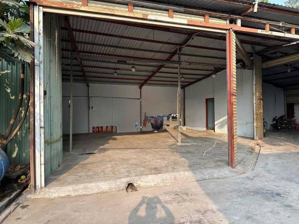 Nhà mặt tiền Võ Trần Chí, Bình Tân 198m² giá 13.5 triệu - Cho thuê ngay!