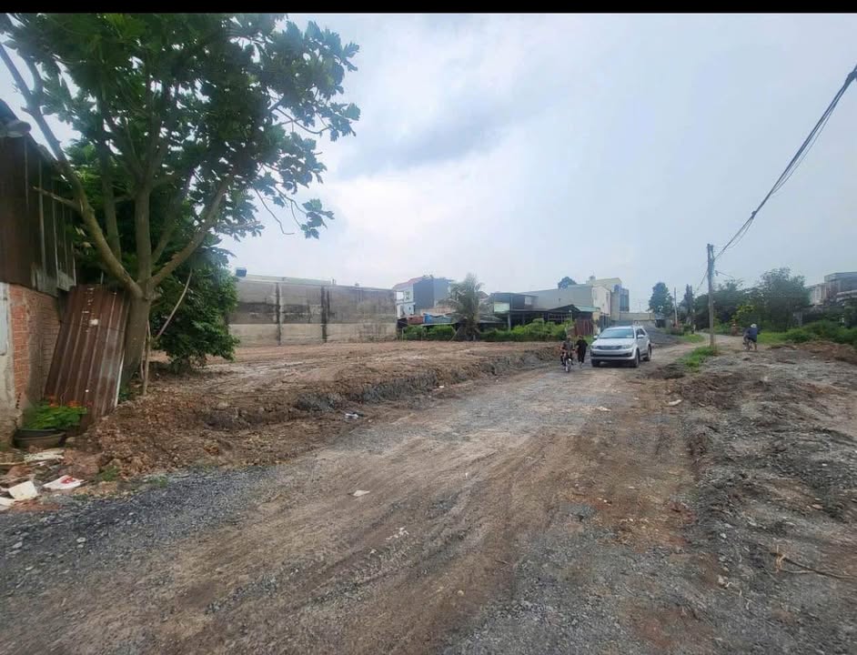 Lô đất mặt tiền kênh Tiêu, xã Xuân Thới Đông, Hóc Môn 1239m² - Tiềm năng đầu tư lớn!