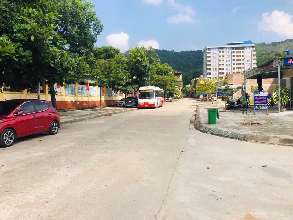 Đất dự án km8 Quang Hanh 90m² giá 1.7 tỷ - Cơ hội vàng đầu tư!