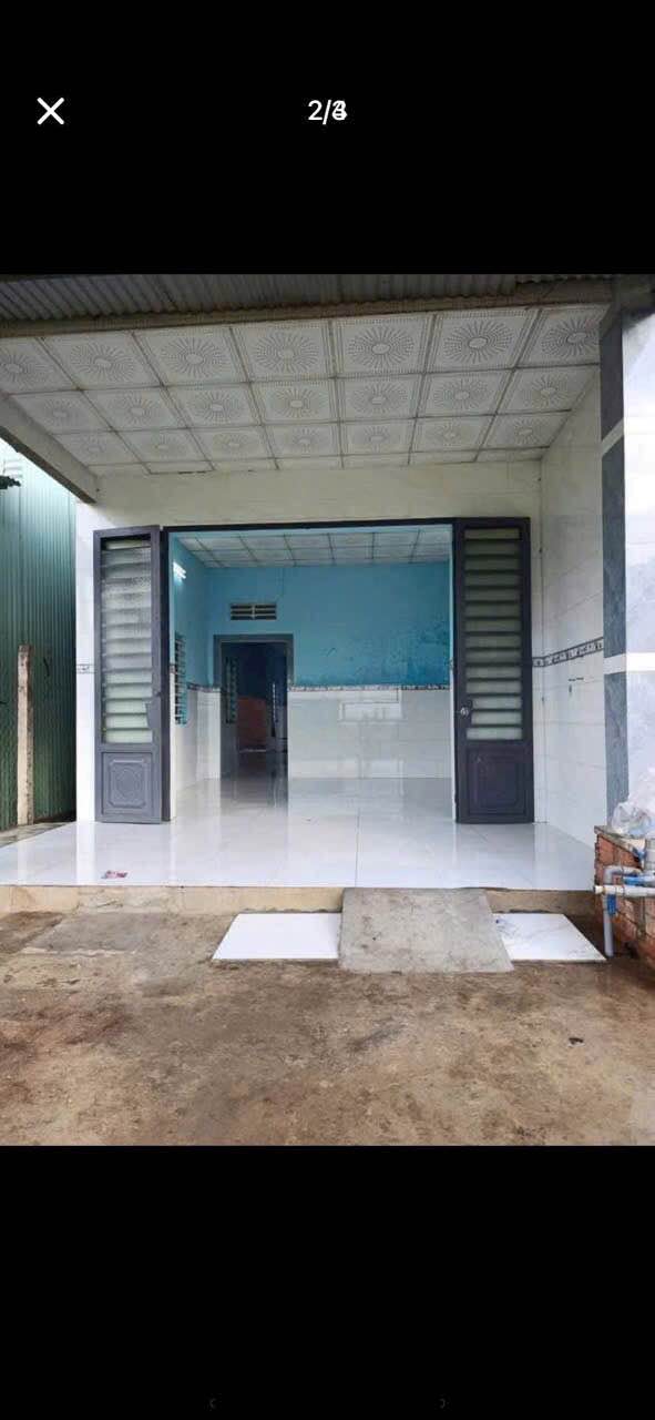Nhà riêng Long Hoa, Hòa Thành 110m² giá 590 triệu - Nhà mới sạch sẽ, thương lượng tốt!