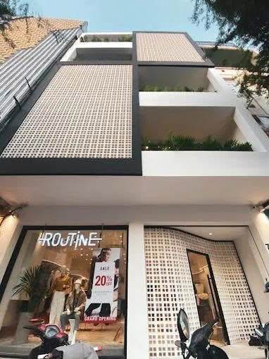 Cho thuê nhà mặt tiền đường Sư Vạn Hạnh, Quận 10 - Diện tích 176m², giá chỉ từ 2xx triệu/tháng!