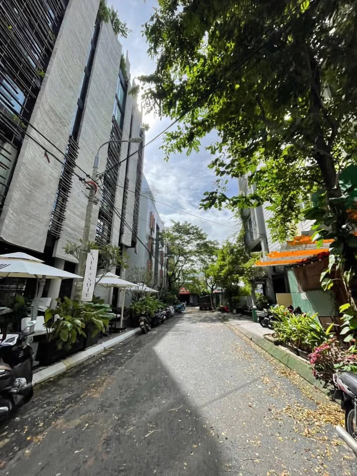 Bán nhà mặt tiền Tô Hiến Thành, Sơn Trà 75m² giá 11.3 tỷ - Cơ hội đầu tư sinh lời!